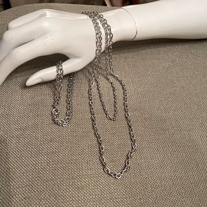 Sarah Coventry Double strand silver tone chain link necklace
